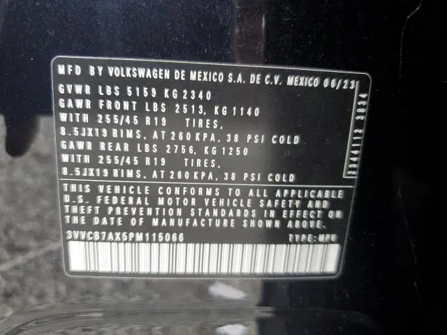 2023 VOLKSWAGEN TIGUAN SE R-LINE BLACK  