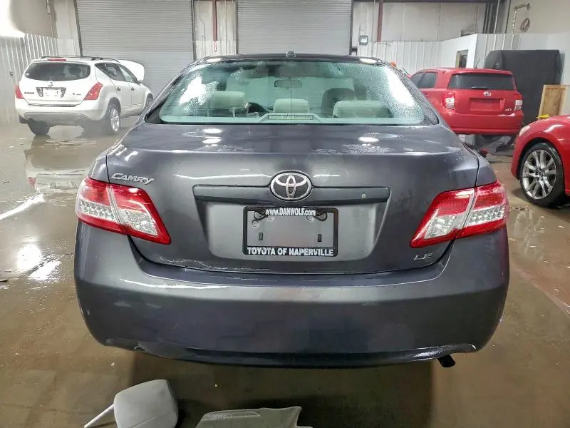 2011 TOYOTA CAMRY BASE  