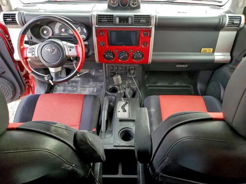 2012 TOYOTA FJ CRUISER   