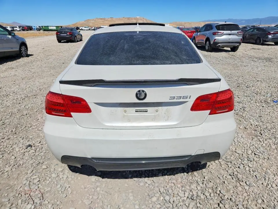 2011 BMW 335 I  