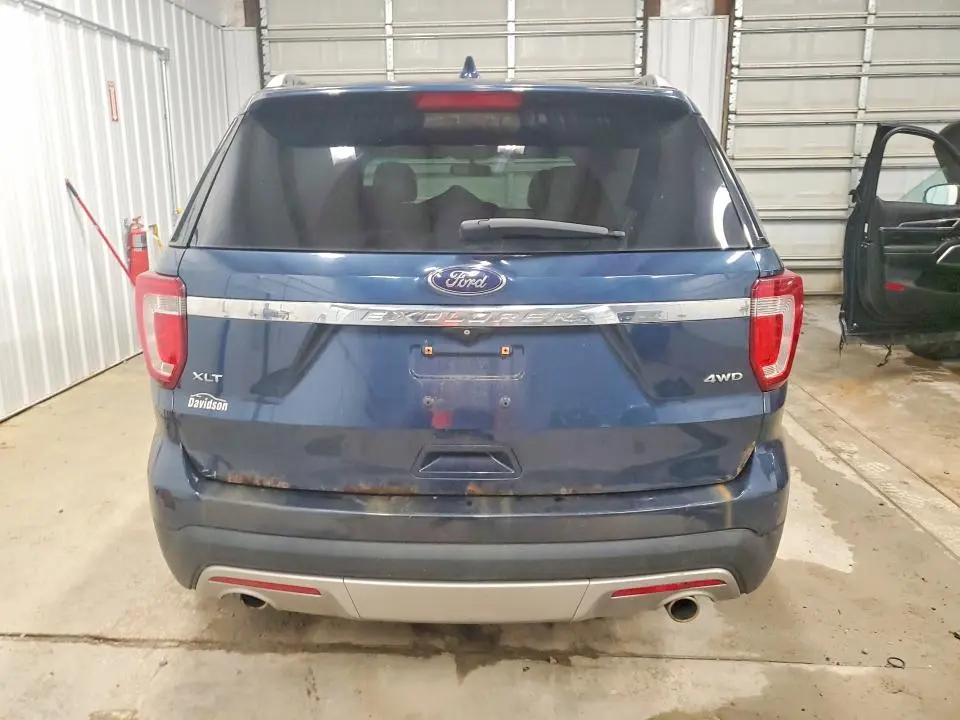 2016 FORD EXPLORER XLT  
