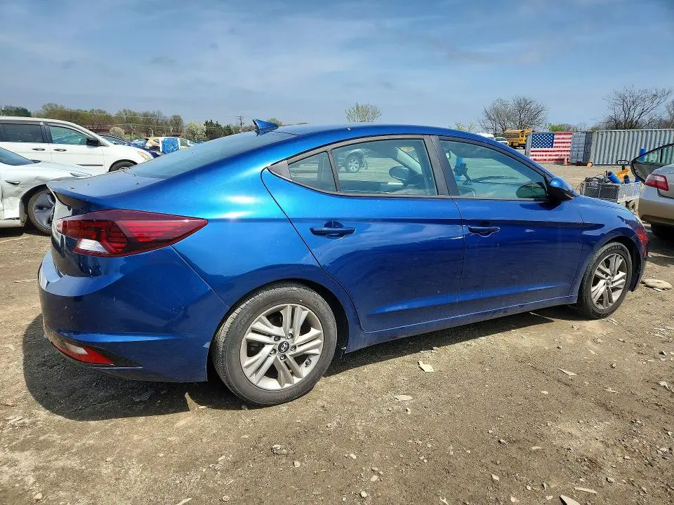2019 HYUNDAI ELANTRA SEL  
