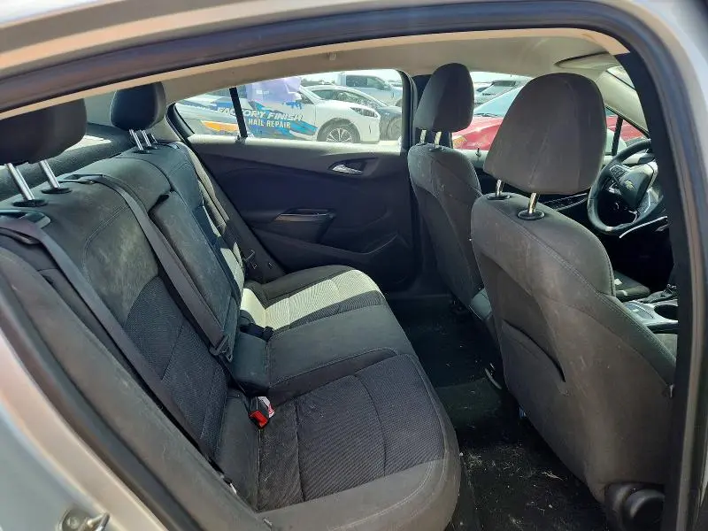 2017 CHEVROLET CRUZE LT  