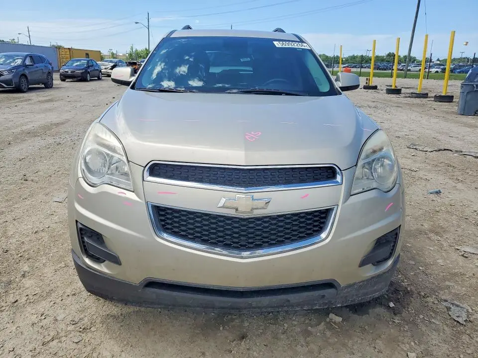 2015 CHEVROLET EQUINOX LT  