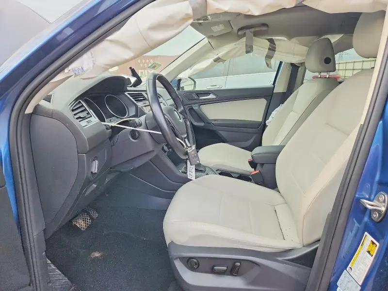 2019 VOLKSWAGEN TIGUAN SE  