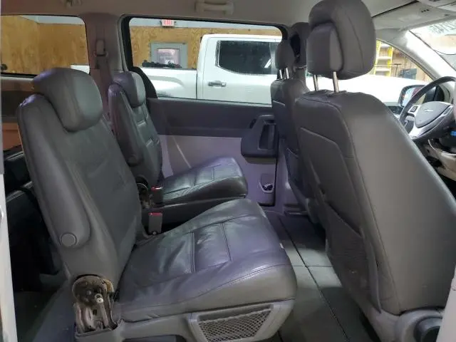 2010 CHRYSLER TOWN & COUNTRY TOURING  