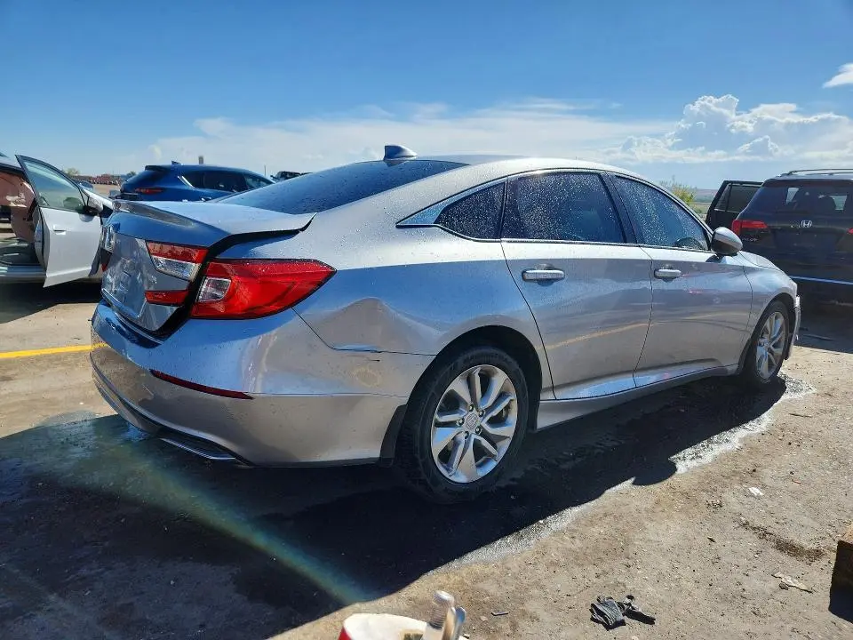2020 HONDA ACCORD LX  