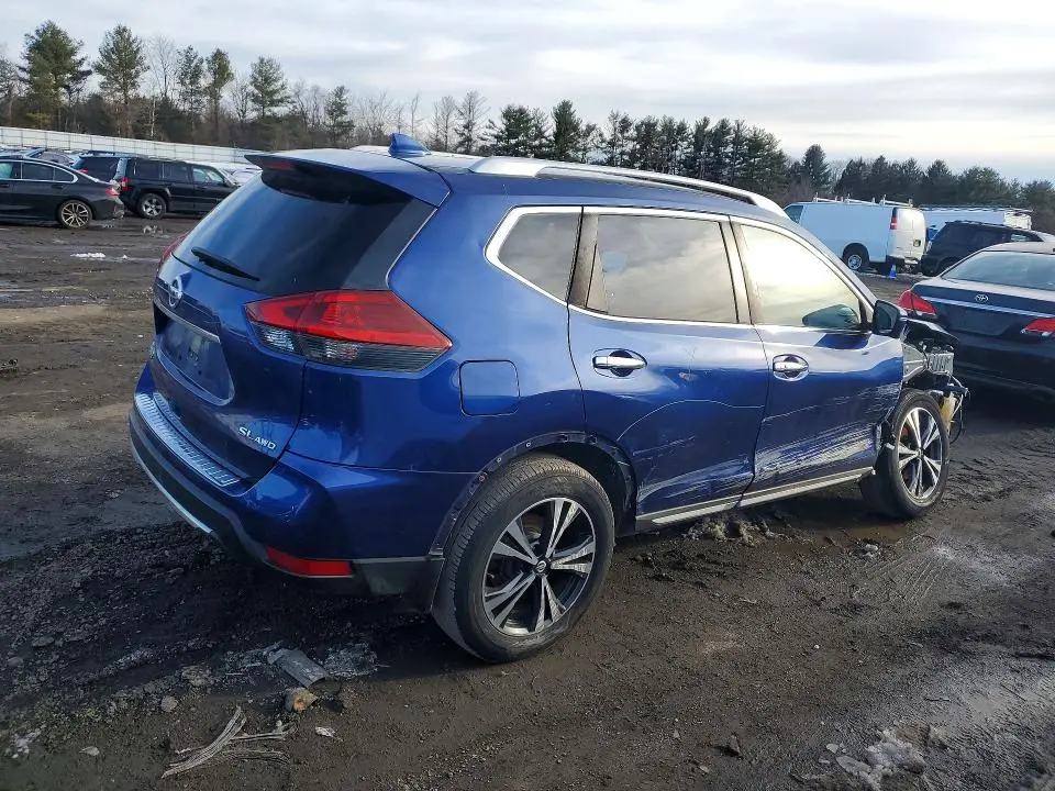 2018 NISSAN ROGUE SL  