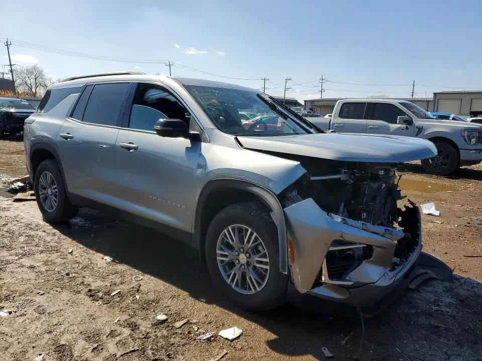 2025 CHEVROLET TRAVERSE LT  