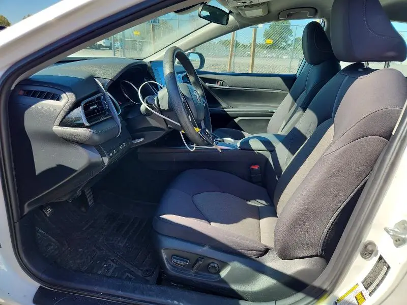 2021 TOYOTA CAMRY LE  