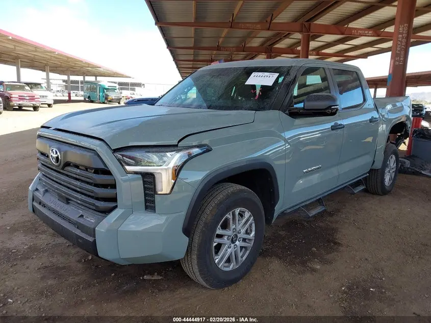 2026 TOYOTA TUNDRA SR5 CREWMAX 5.5' BED