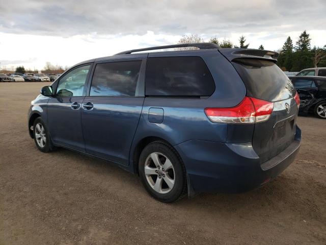 2013 TOYOTA SIENNA LE