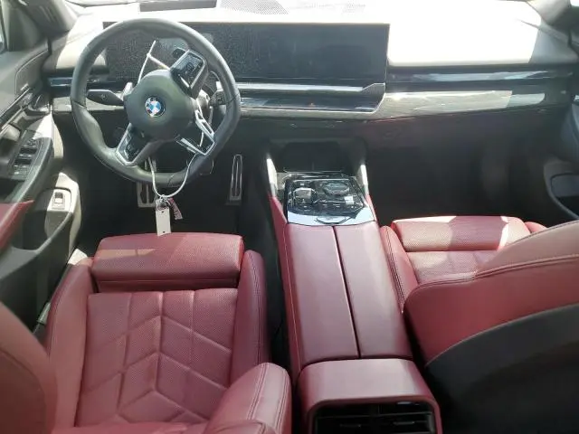 2024 BMW 540 XI  