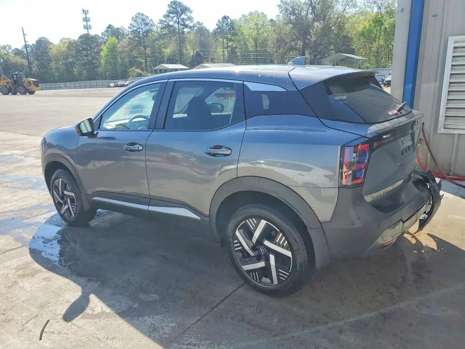 2025 NISSAN KICKS SV  