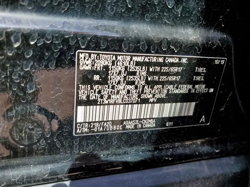 2020 TOYOTA RAV4 XLE  