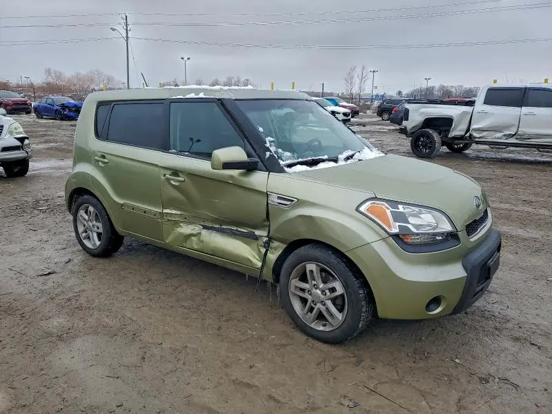 2011 KIA SOUL +  