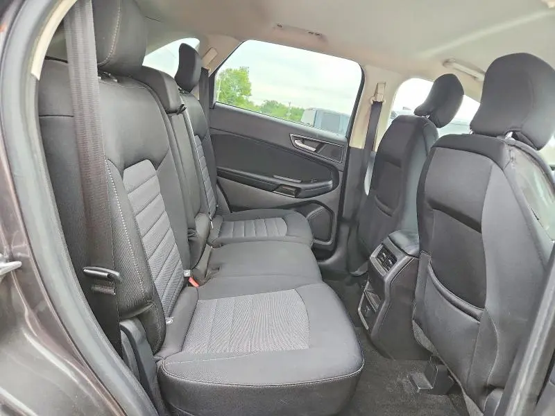 2017 FORD EDGE SE  