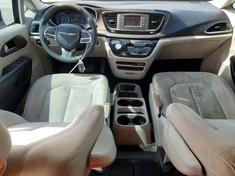 2017 CHRYSLER PACIFICA LX  