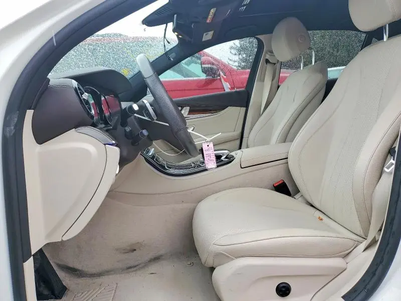 2017 MERCEDES-BENZ E 300 4MATIC  