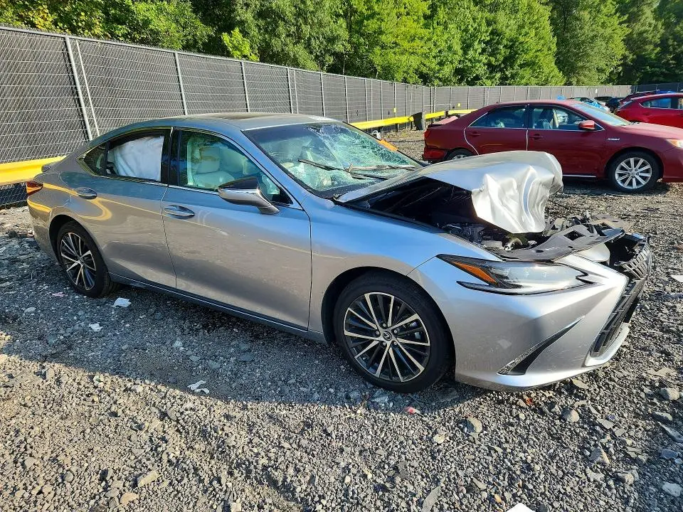2024 LEXUS ES 300H BASE  