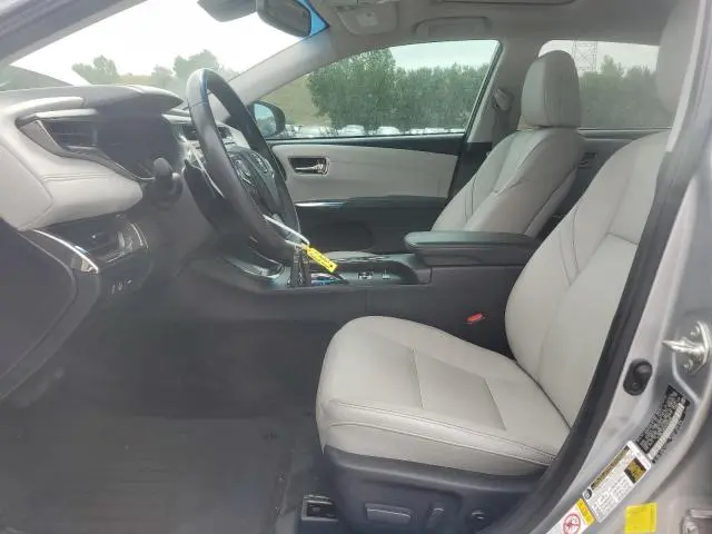 2017 TOYOTA AVALON XLE  