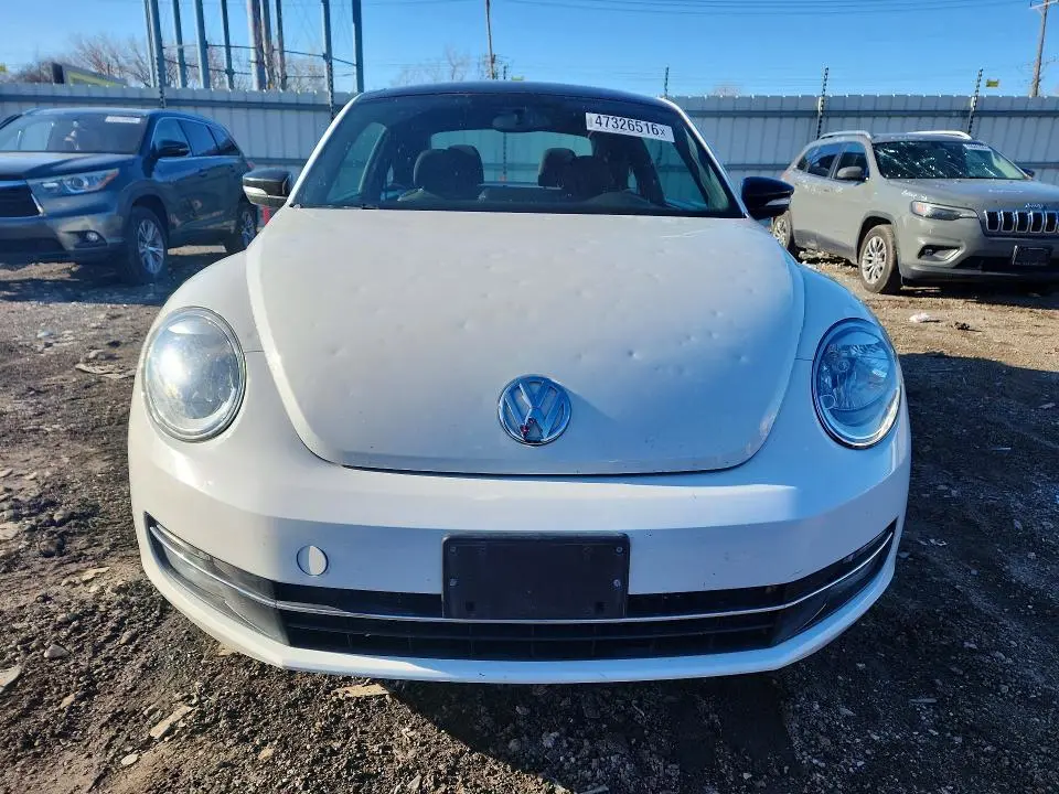 2013 VOLKSWAGEN BEETLE TURBO  