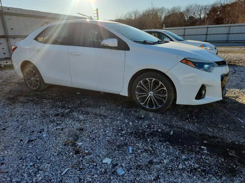2015 TOYOTA COROLLA S PLUS  