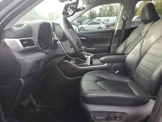 2021 TOYOTA HIGHLANDER HYBRID XLE  