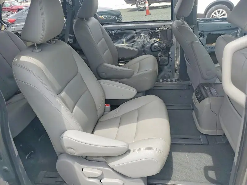 2020 TOYOTA SIENNA XLE 7-PASSENGER  