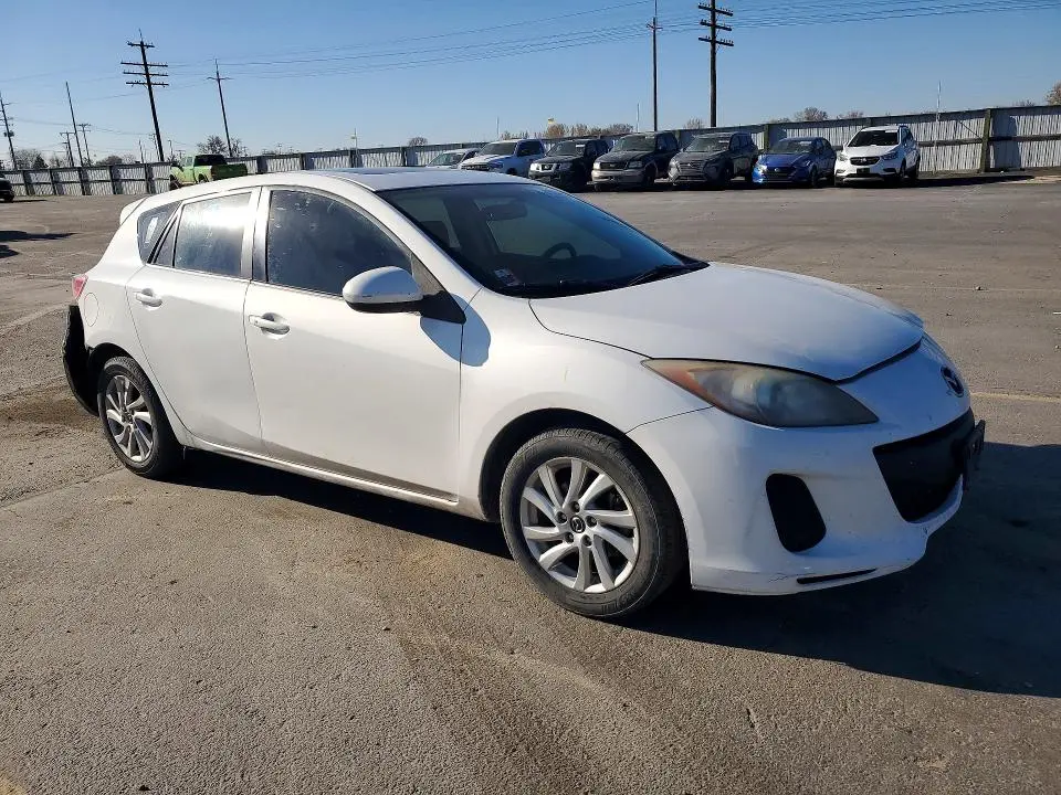 2013 MAZDA 3 I  