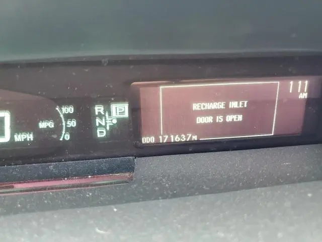 2013 TOYOTA PRIUS PLUG-IN   