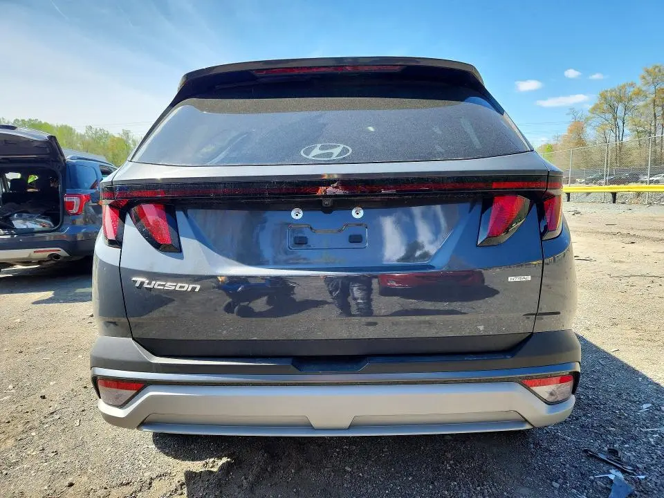 2025 HYUNDAI TUCSON SEL  
