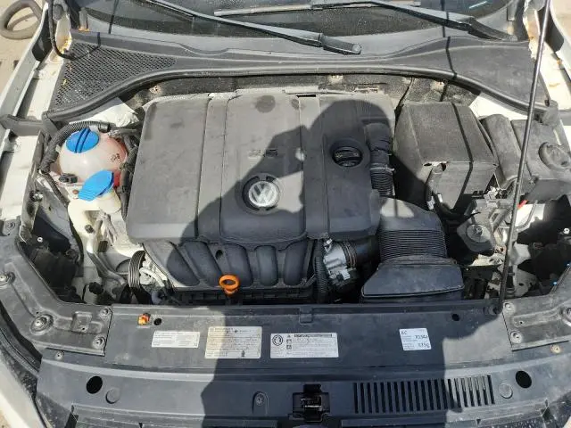 2012 VOLKSWAGEN PASSAT SE