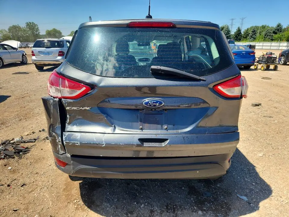 2016 FORD ESCAPE S  