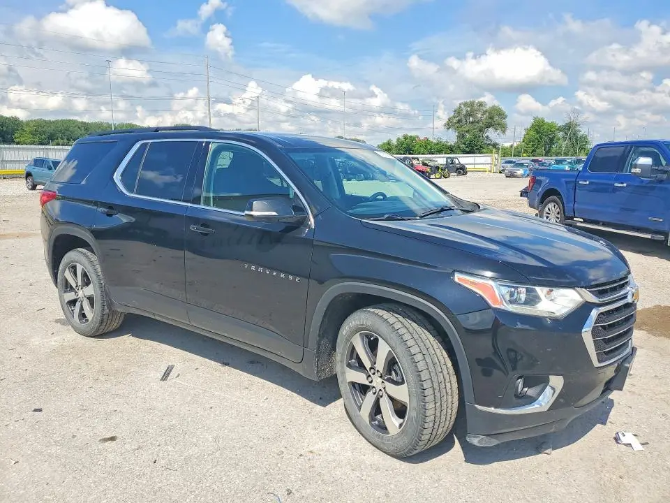 2019 CHEVROLET TRAVERSE LT  