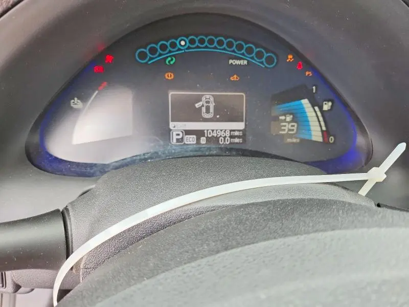 2013 NISSAN LEAF S  