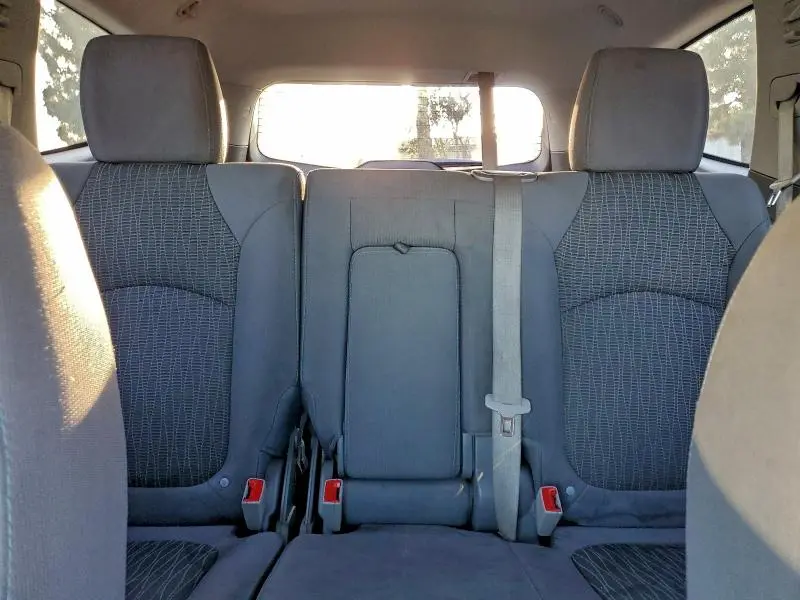 2016 CHEVROLET TRAVERSE LS  