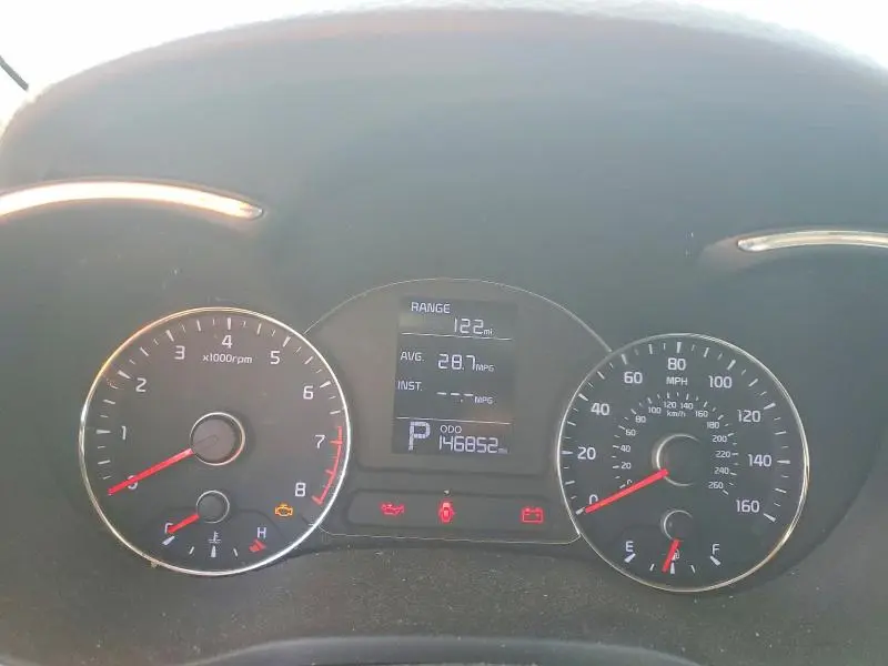 2016 KIA FORTE LX  