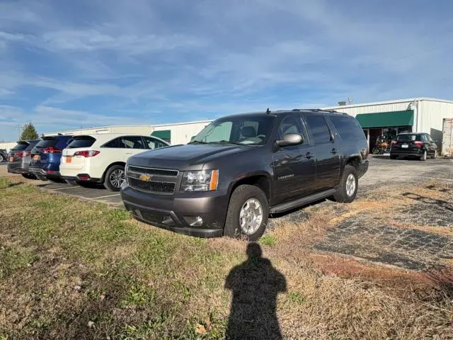 2011 CHEVROLET SUBURBAN C1500 LT  