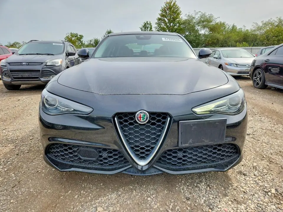 2018 ALFA ROMEO GIULIA TI Q4  