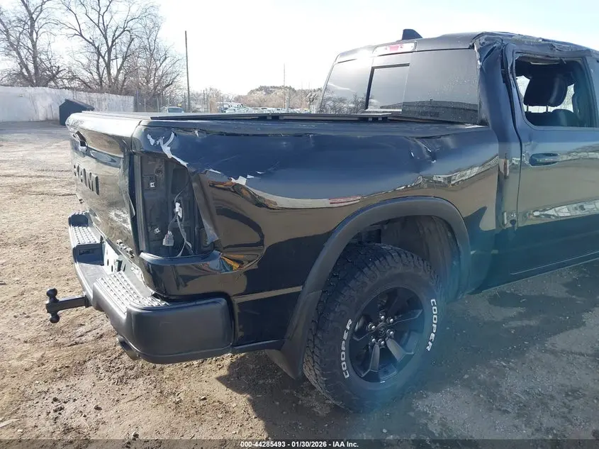 2022 RAM 1500 REBEL  4X4 5'7 BOX