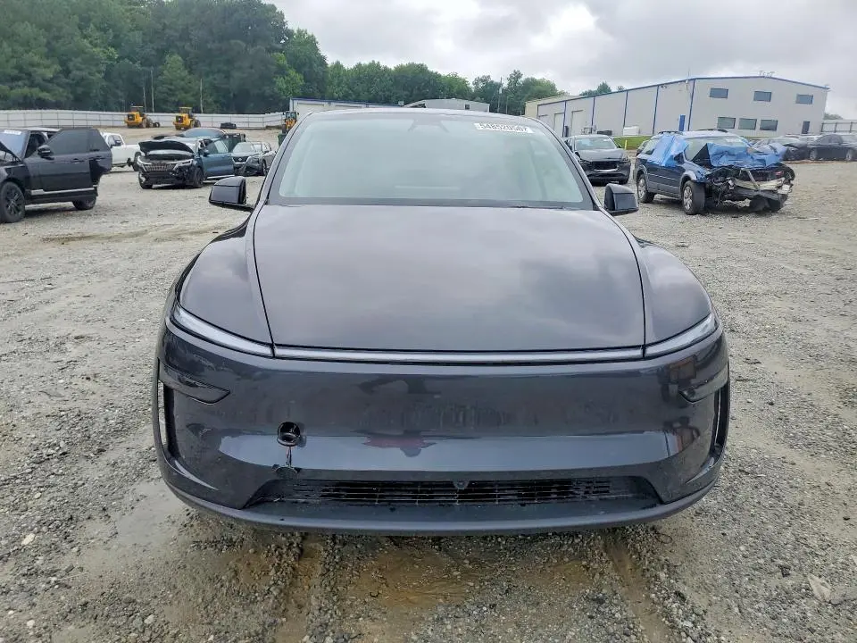 2026 TESLA MODEL Y   