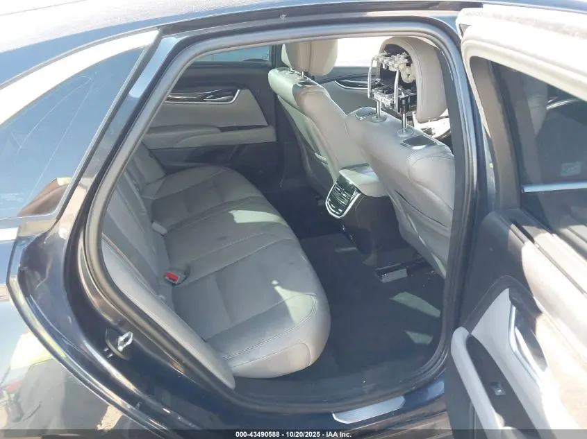 2013 CADILLAC XTS PREMIUM