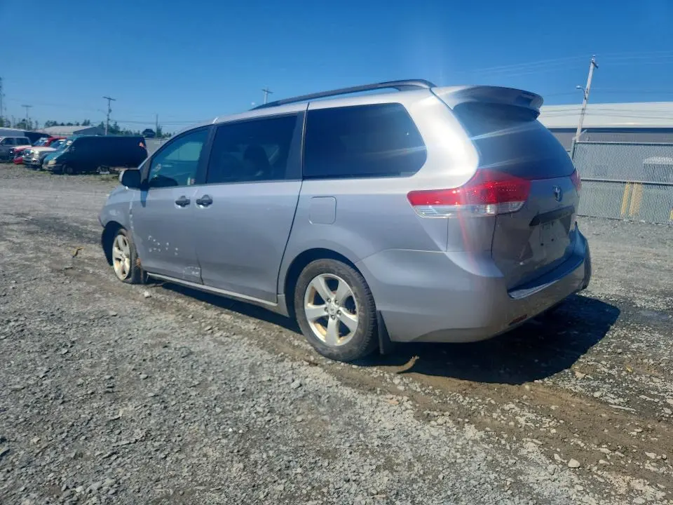 2012 TOYOTA SIENNA BASE 7-PASSENGER  