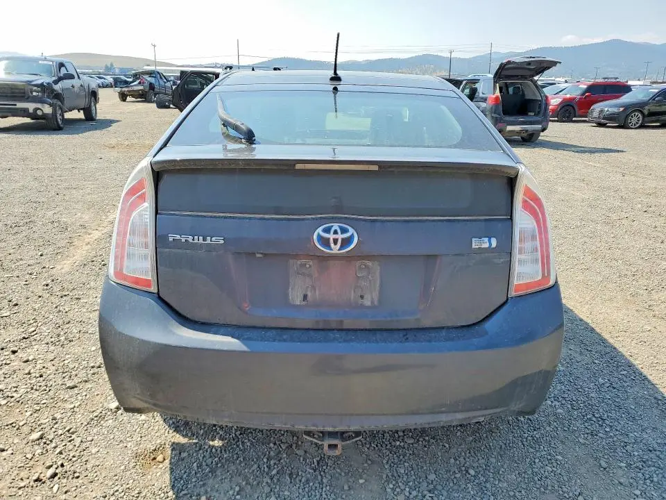 2015 TOYOTA PRIUS FOUR  