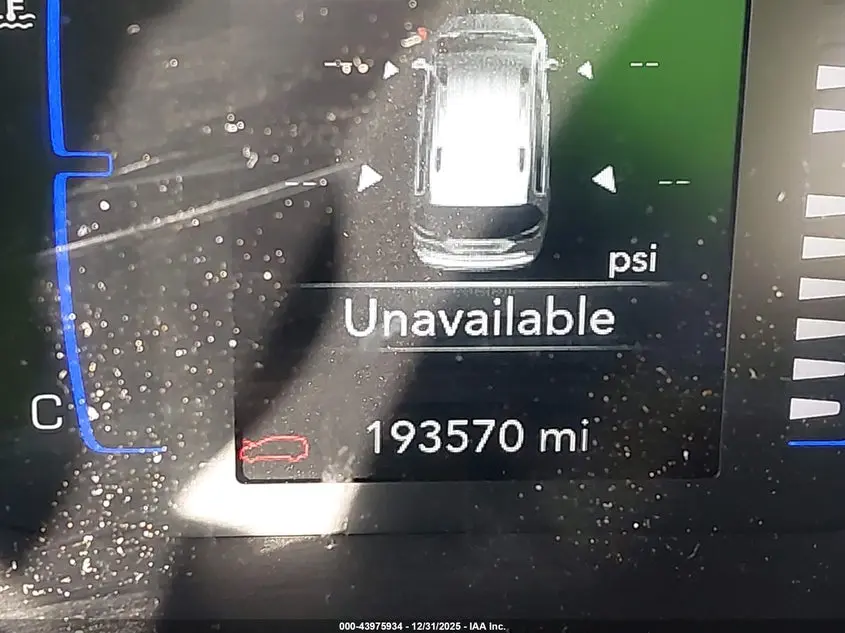 2021 CHRYSLER VOYAGER LX