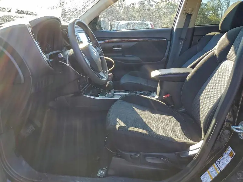 2020 MITSUBISHI OUTLANDER ES  