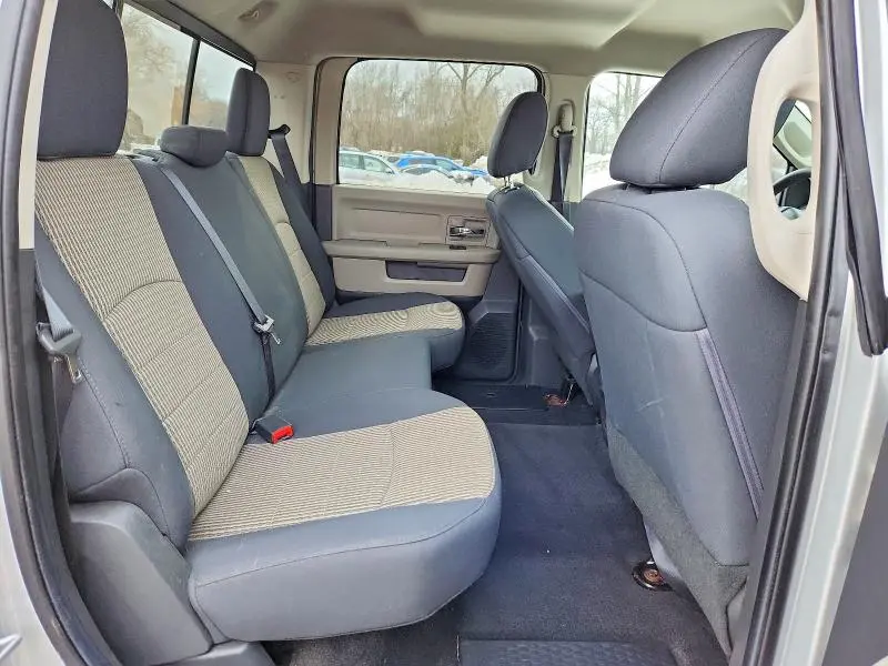 2012 DODGE RAM 1500 SLT  