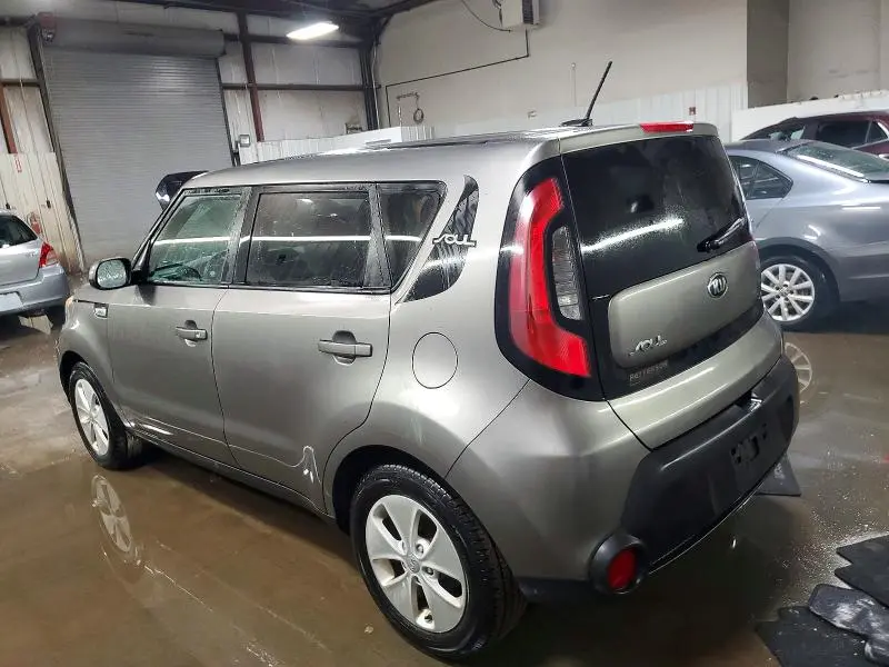 2016 KIA SOUL   