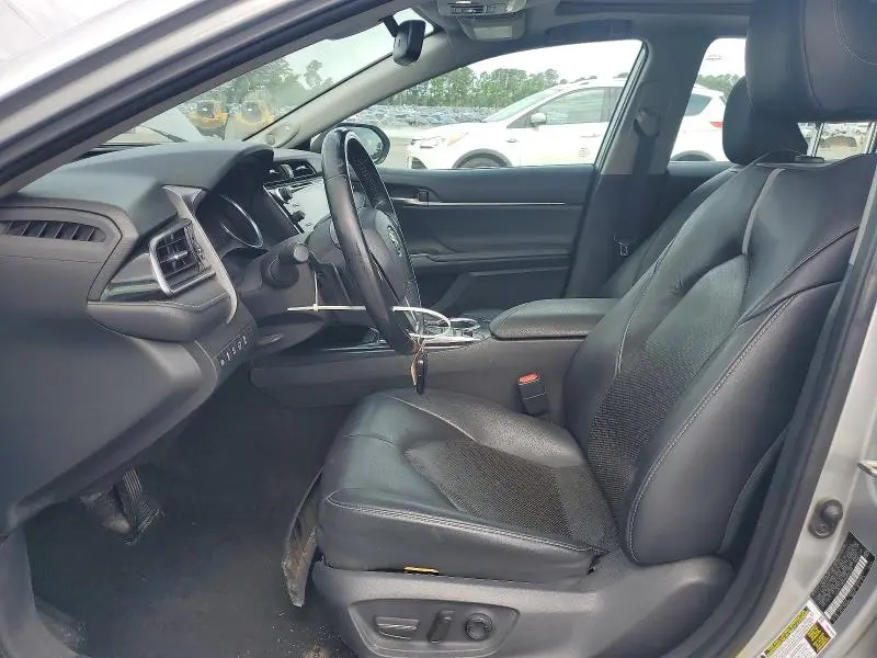 2019 TOYOTA CAMRY XSE V6  
